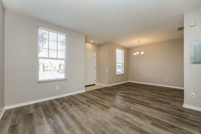 Foto del edificio - 30138 Wellesley Way