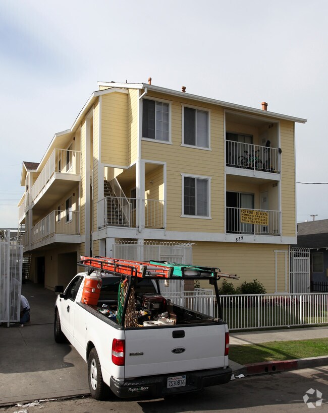 Building Photo - Bldg 2