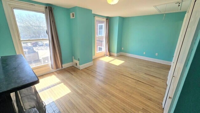 Foto del edificio - 1827 East Capitol St SE