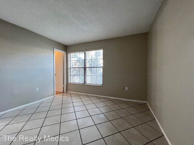 Foto del edificio - 2 br, 2 bath House - 6036 Village Circle #...