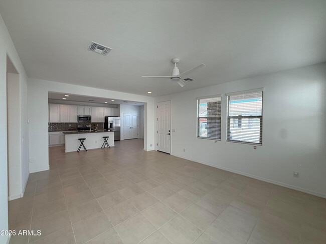 Building Photo - 14668 W Soft Wind Dr