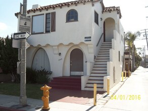 Building Photo - 204 Covina Ave