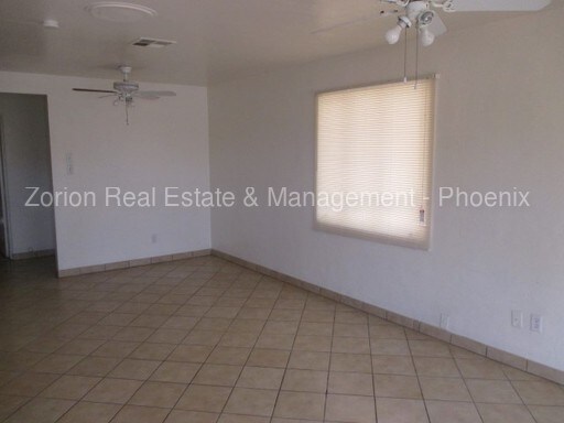 Building Photo - 5901 N 31st Ave