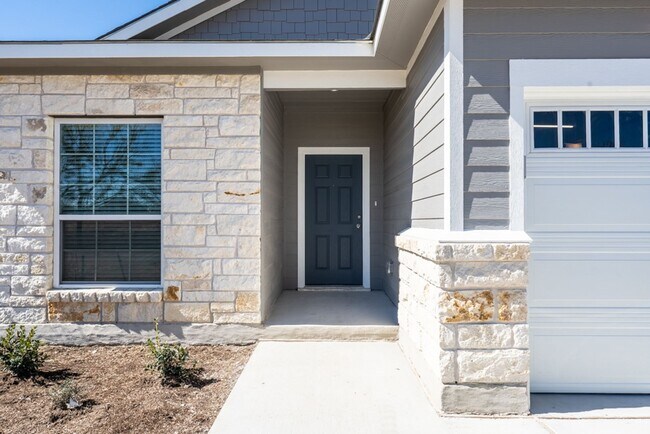 Foto del edificio - Charming 3-Bedroom Home in Troy, TX – Conv...