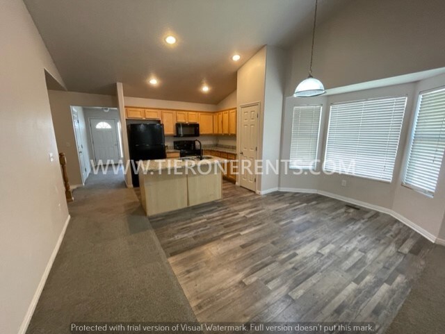 Foto del edificio - 7202 North Ute Drive, Eagle Mountain, UT 8...