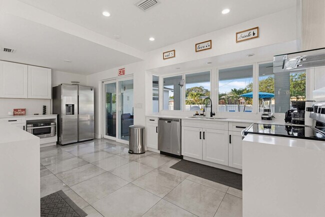 Foto del edificio - 632 S Crescent Dr