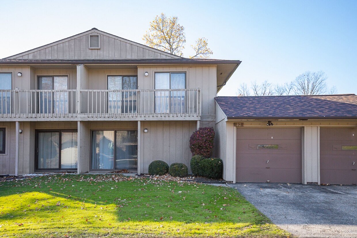 7392 Creekwood Dr, North Royalton, OH 44133 House Rental in North