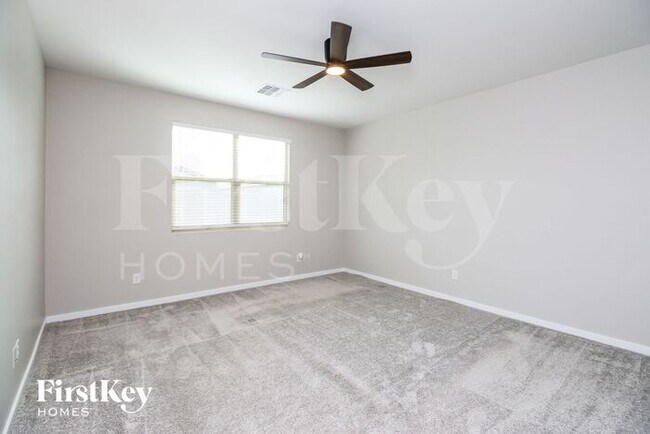 Building Photo - 287 Pelipa Dr