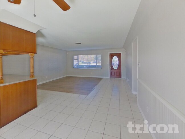 Foto del edificio - 5590 26th Ave N