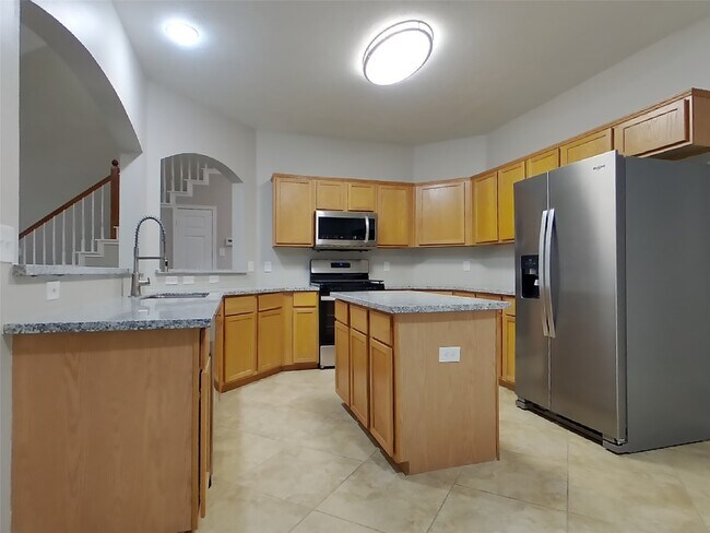 Building Photo - 3014 Rolling Fog Dr