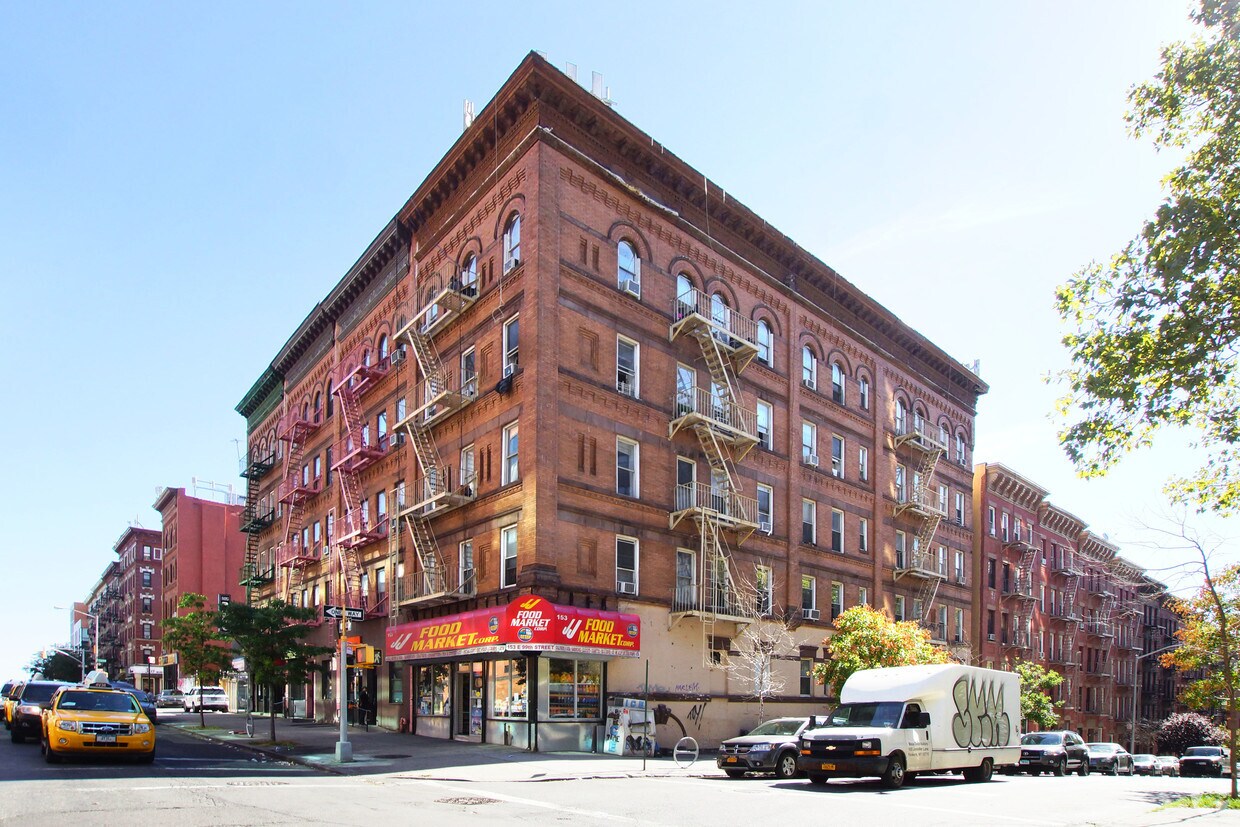 Building Photo - 1551 Lexington Ave