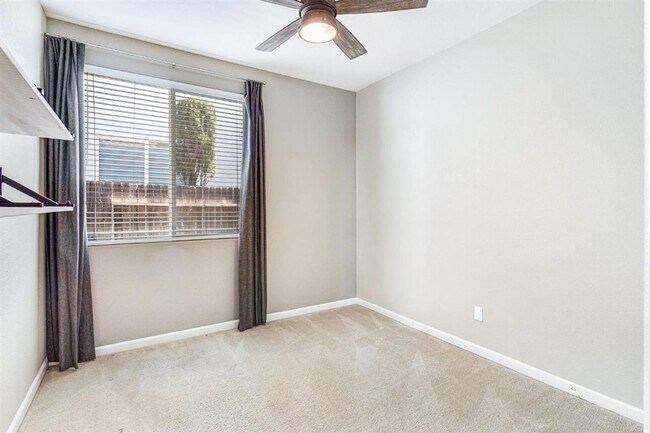 Foto del edificio - Adorable 3 bedroom 2 bath home