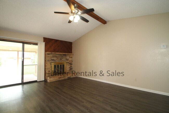 Building Photo - North Killeen!