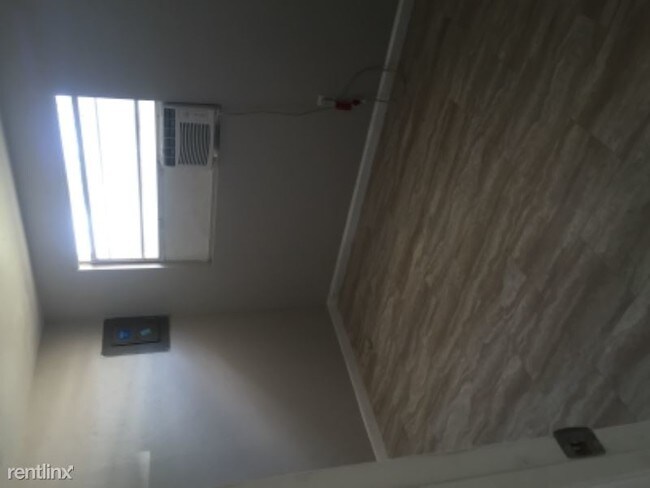 Foto del edificio - 5402 Carolina Ave