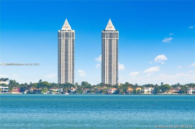 Foto del edificio - 4775 Collins Ave