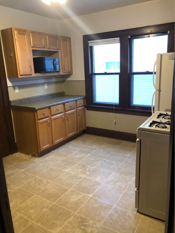Building Photo - 1818 N 58th St