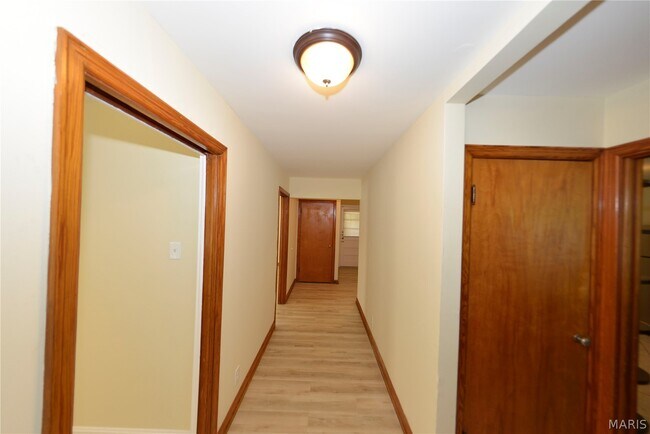 Foto del edificio - 1005 Hawthorn Ave