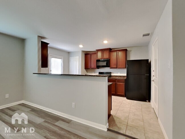 Foto del edificio - 5622 Rainbow Rd.