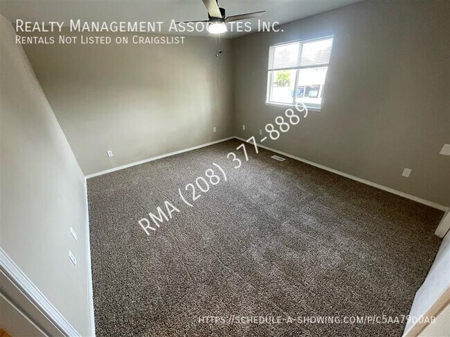 Foto del edificio - 1339 W Sandalwood Dr