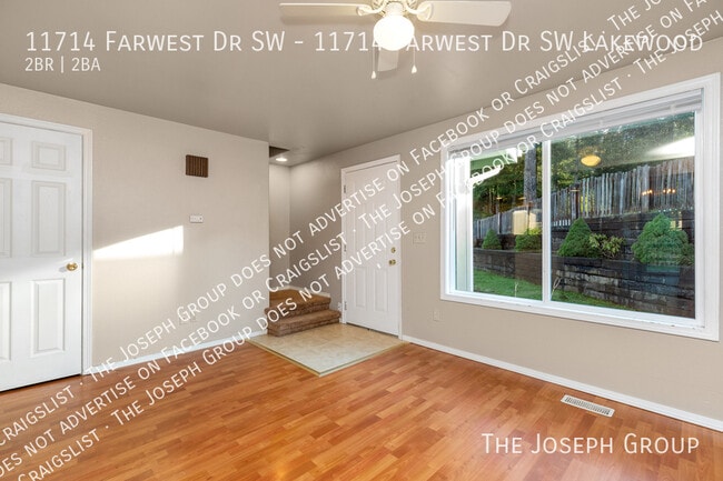 Building Photo - 11714 Farwest Dr SW