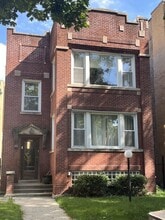 Building Photo - 8019 S Vernon Ave