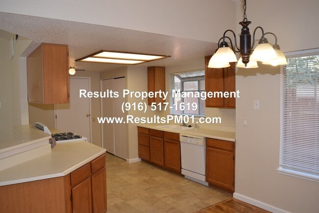 Foto del edificio - 3 br, 2 bath House - 1312 Len Way