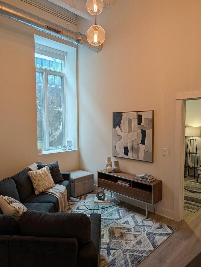 Foto del edificio - 1453 Maple Ave