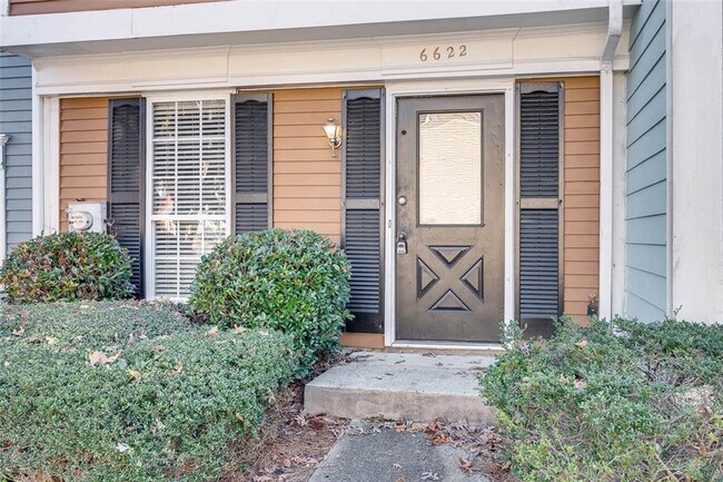 Building Photo - 6622 Wellington Square