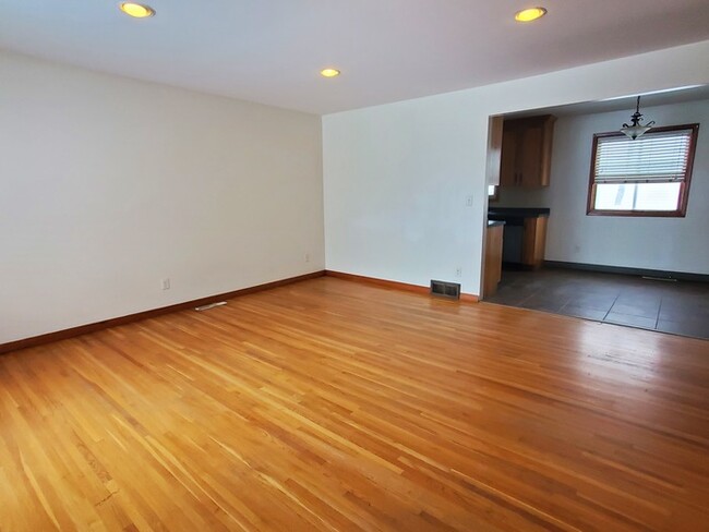 Foto del edificio - 1621 7th Ave S