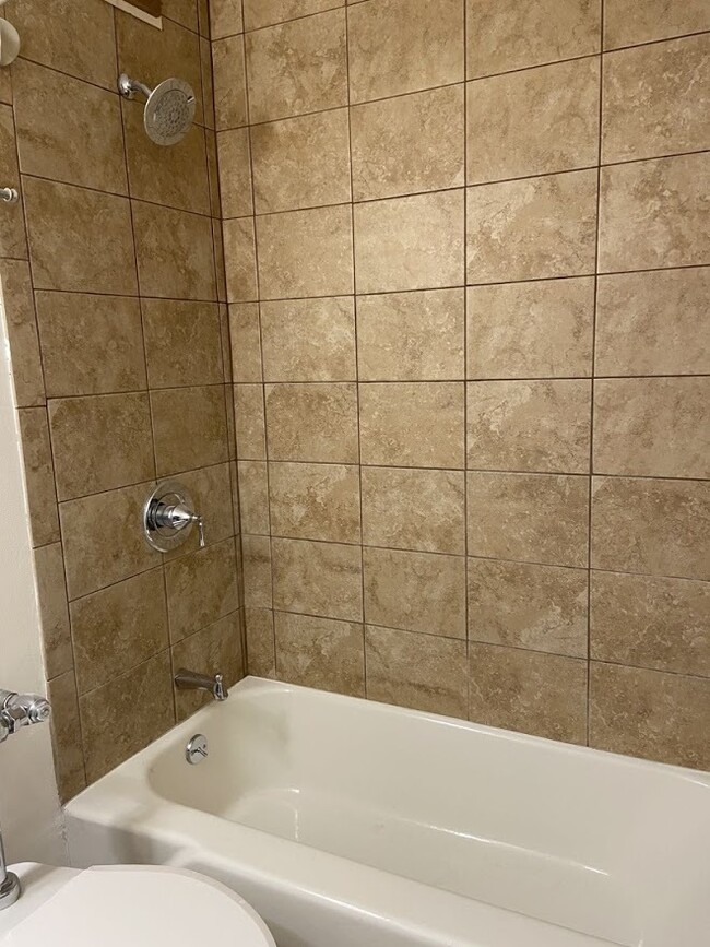 Foto del edificio - 1401 E 55th St