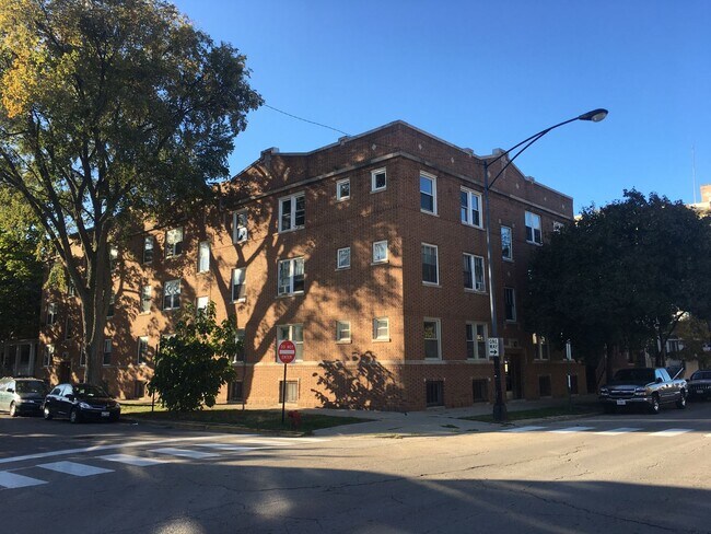 Foto del edificio - 1606 W Olive Ave