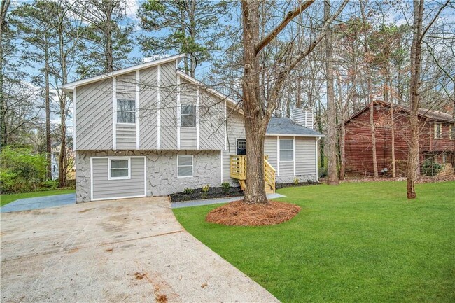 Building Photo - 3485 Tarragon Dr