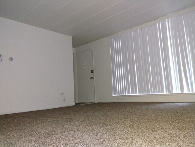 Foto del edificio - 12552 Fairview Ave