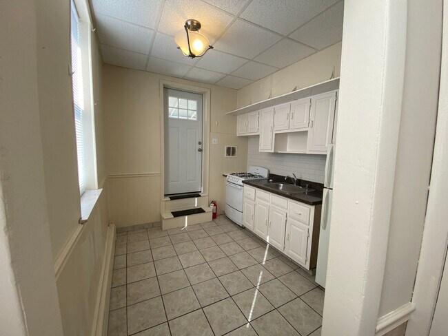 Foto del edificio - 2550 S Bancroft St