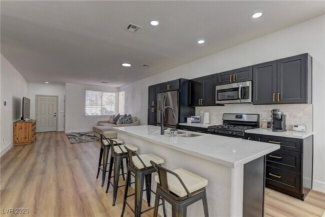 Building Photo - 1176 Colgate Ln