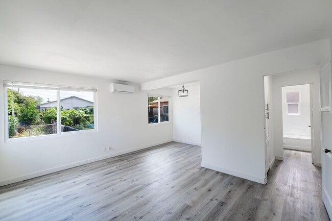 Building Photo - Huge Freshly Renovated 1 Bedroom in Linda Vista | Rare Spacious Layout