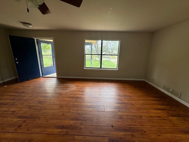 Foto del edificio - 851 Aspen Ln