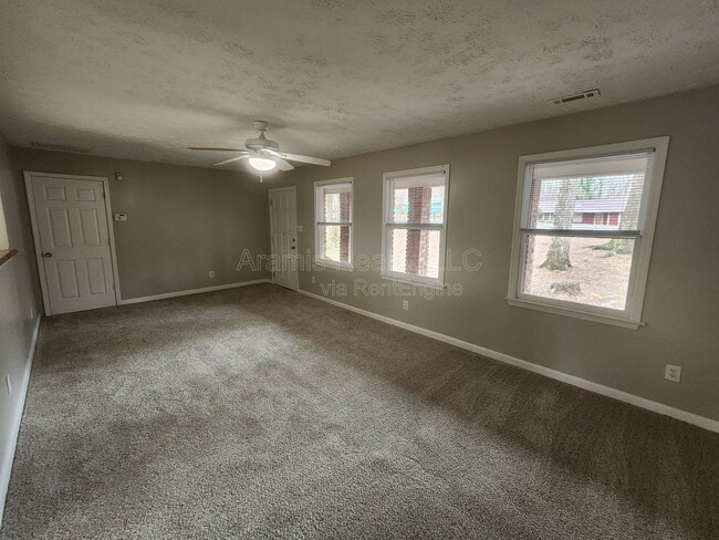 Foto del edificio - 3765 Will Lee Rd