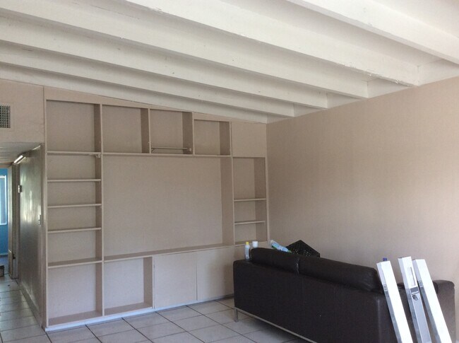 Foto del edificio - 1605 NW 11th Ct