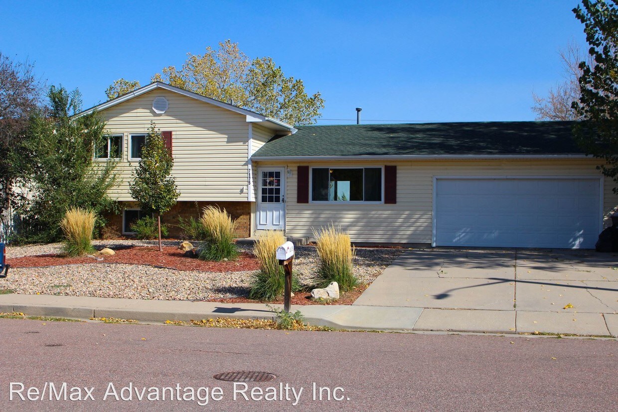 Foto principal - 7175 Woody Creek Dr