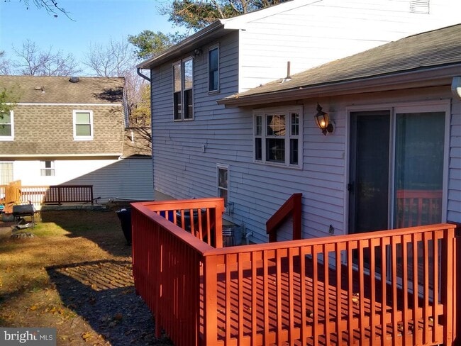 Building Photo - 8669 Cooperhawk Ct
