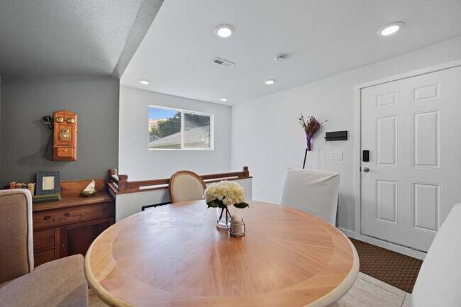 Foto del edificio - 1123 Prosser Ave