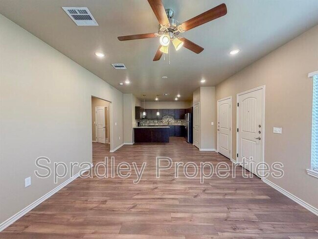 Foto del edificio - 1249 Jasmine Dr