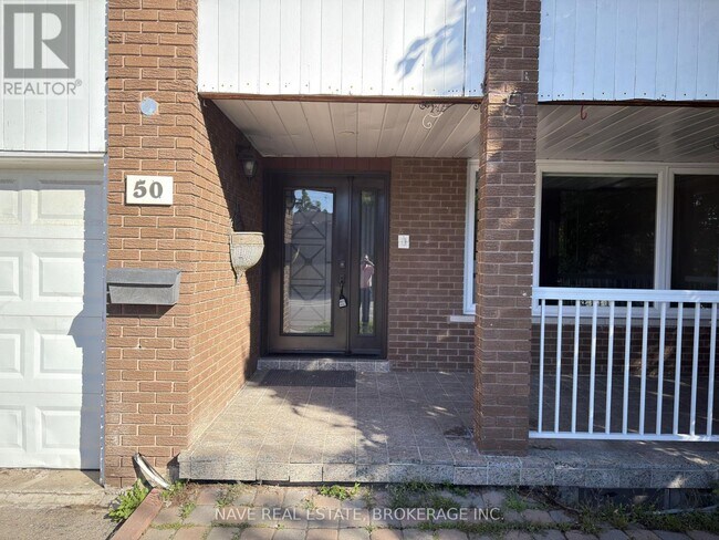 Photo du bâtiment - 50 Elgin Mills Rd W