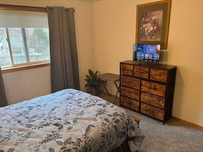 Foto del edificio - 4165 Berrywood Dr