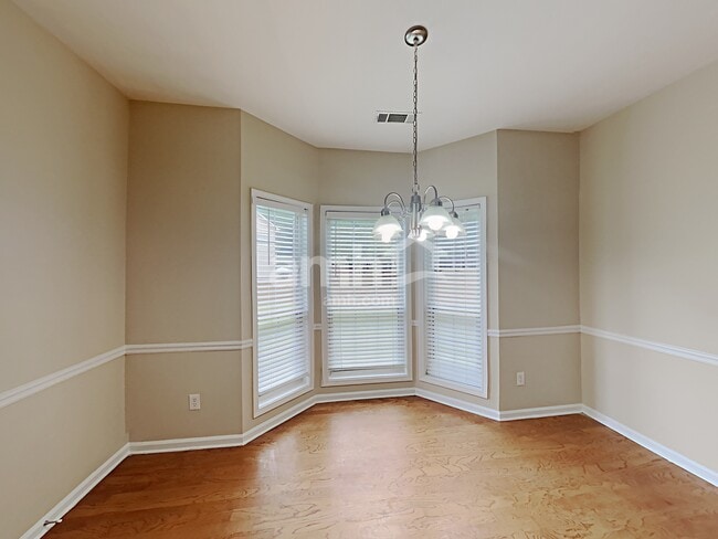 Foto del edificio - 3787 Idlewild Pl