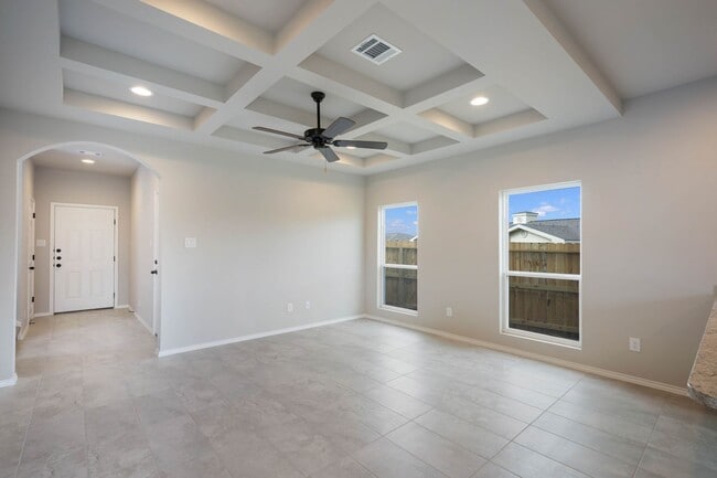 Building Photo - 8611 Valentina Wy
