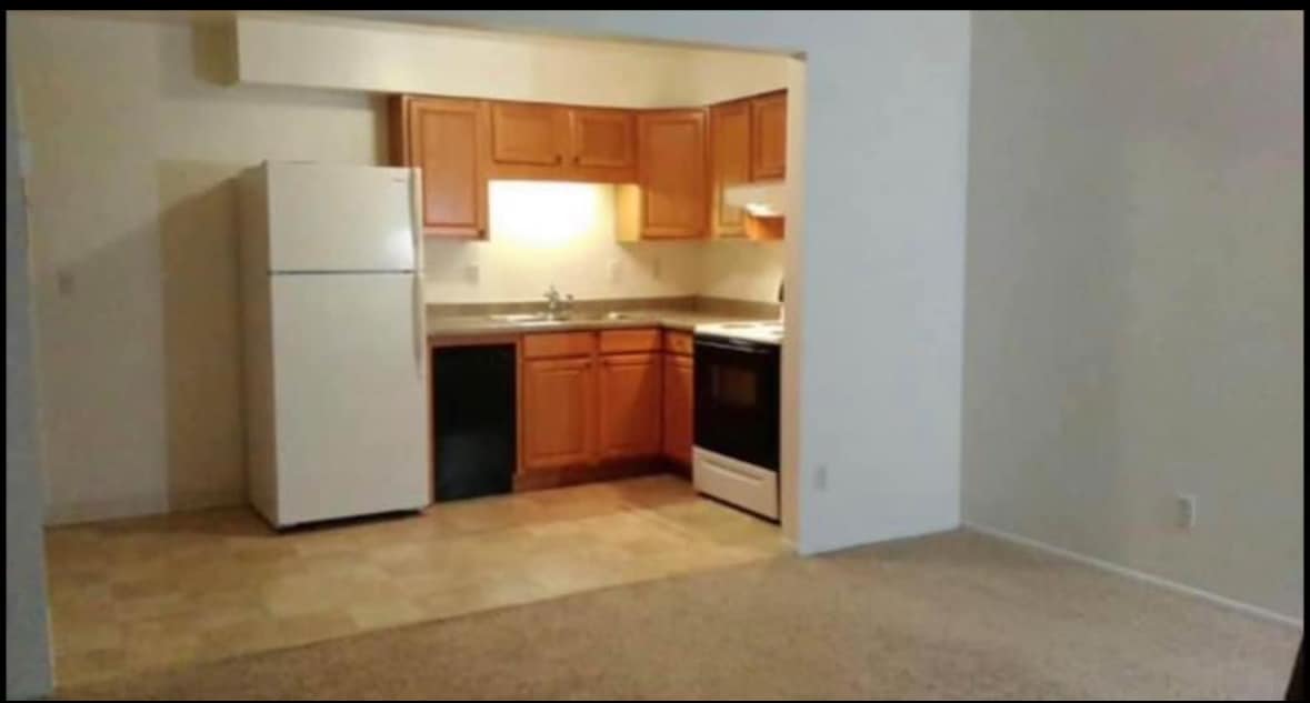 Building Photo - 4734 W Dimond Blvd