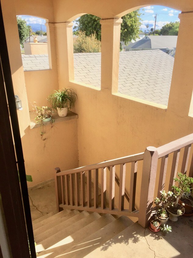 3571 Chesapeake Ave, Los Angeles, CA 90016 Apartments in Los Angeles