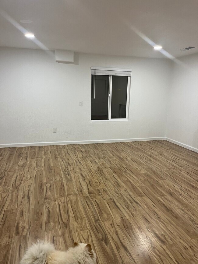 Foto del edificio - 5120 W Lamona Ave